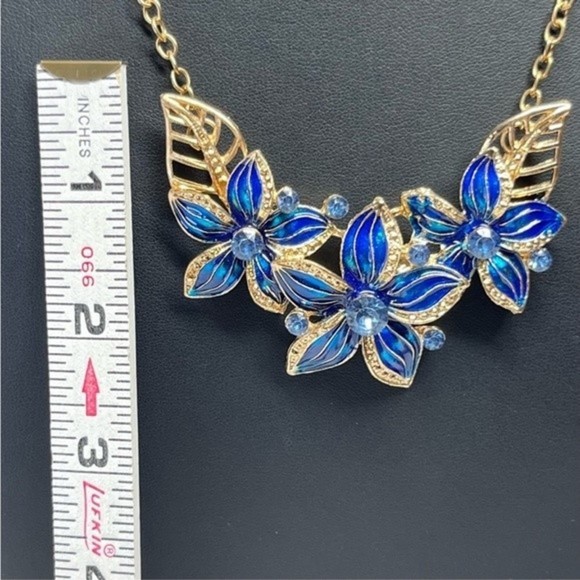 Fashion Jewelry Blue Floral Bling Rhinestone Necklace Earrings Set Unsigned #245 - Picture 4 of 12